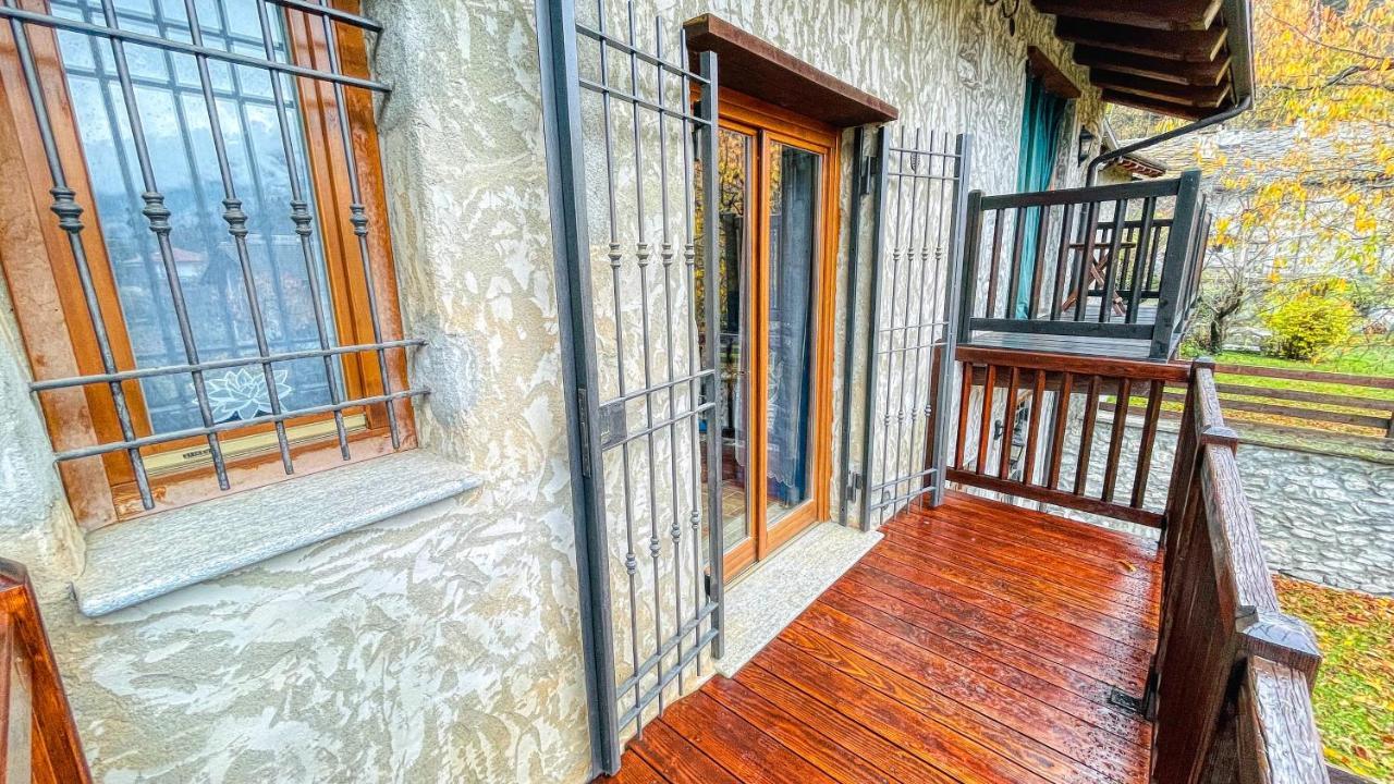 Appartamento Saint Claude - Affitti Brevi Italia Oulx Esterno foto